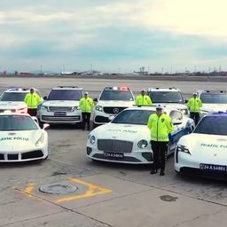 Pogledajte šta voze turski policajci! Luksuzni automobili su zaplenjeni, a bivši vlasnici su iza rešetaka