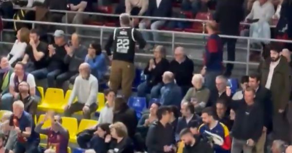 I to je moguće: Navijač u dresu Partizana na utakmici Crvene zvezde /VIDEO/