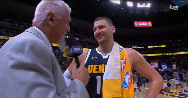 Jokića biju, a njemu smešno! I to je otvoreno rekao /VIDEO/