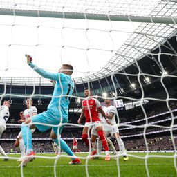 Arsenal gazio Totenhem, pa umalo prosuo sve: Veliki trijumf Tobdžija u derbiju za nastavak marša ka tituli /VIDEO/