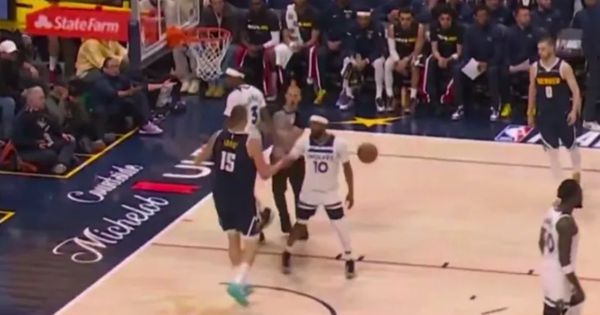 Šta nije uredu s ovim čovekom? Mogao je da povredi Jokića, nije ni čudo što je Srbin pobesneo! /VIDEO/