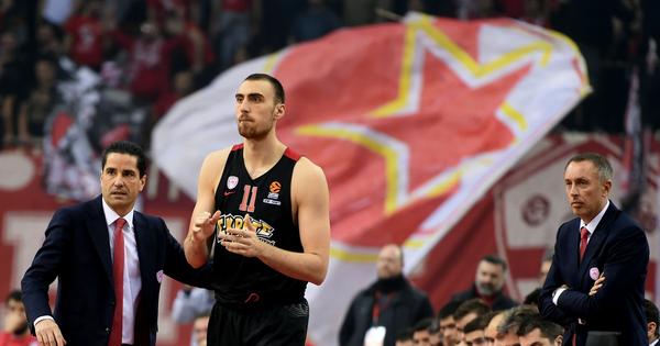 "Nikola Milutinov postaje Grk!"