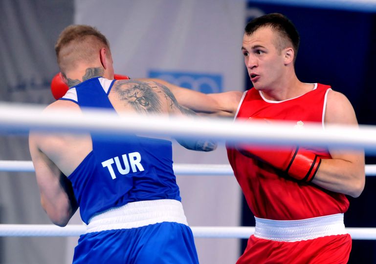 Zlatni dan Srbije u Oranu! Treće najsajnije odličje, Vladimir Mirončikov pobedio u "paklu"