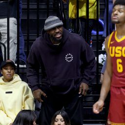 Ovo se dogodilo prvi put u NBA istoriji: Lebron i Lebron postali saigrači u Lejkersima /VIDEO/