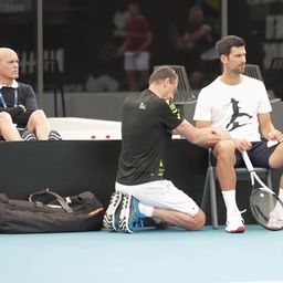 Ko je ovaj čovek? Novak Đoković napravio RADIKALNU promenu pred Australijan open i IZNENADIO MNOGE /VIDEO/