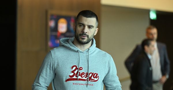 Oglasio se Branko Lazić nakon što mu je izgorela teretana /FOTO/