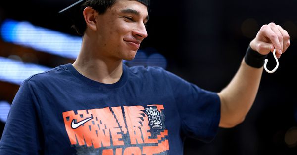 "Suvlaki ili giros? Punjena paprika!" Tako je, bre, Andreje - isto odaberi i reprezentaciju! /VIDEO/