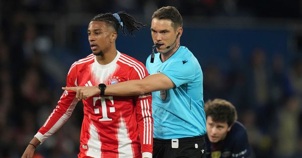 "Fudbal, rukomet ili Plejstejšn?" Anomalije u Parizu, neozbiljno najbolji na svetu i zna li neko šta je danas penal? /VIDEO/