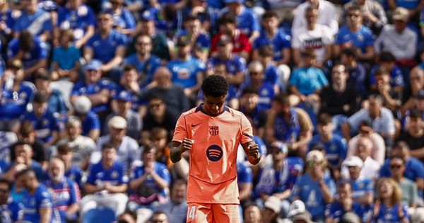 Aston Vila spremna da iskoristi oklevanje Barselone oko Rašforda