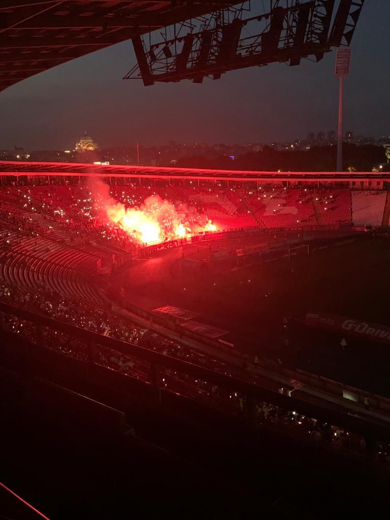 "Marakana" u mraku: Nestalo struje pre meča Zvezde i Radnika