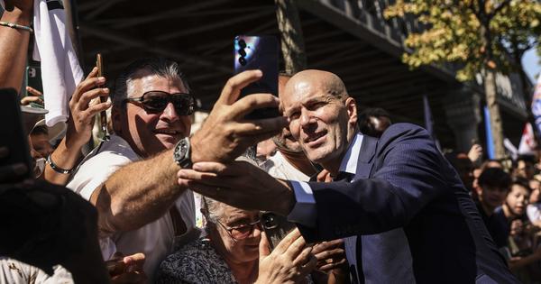 Otkrivena milionska plata Zidana na klupi Francuske