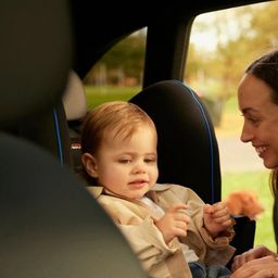 Tehnologija spašava živote: Automobili sa senzorima za disanje aktiviraju alarm ako dete ostane u kabini