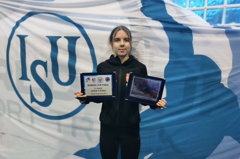 NOVI USPEH TALENTOVANE BRZE KLIZAČICE IZ NIŠA! Sofiji Rodić (13) medalja na takmičenju na koje nikada nije uspeo da se plasira neko iz Srbije