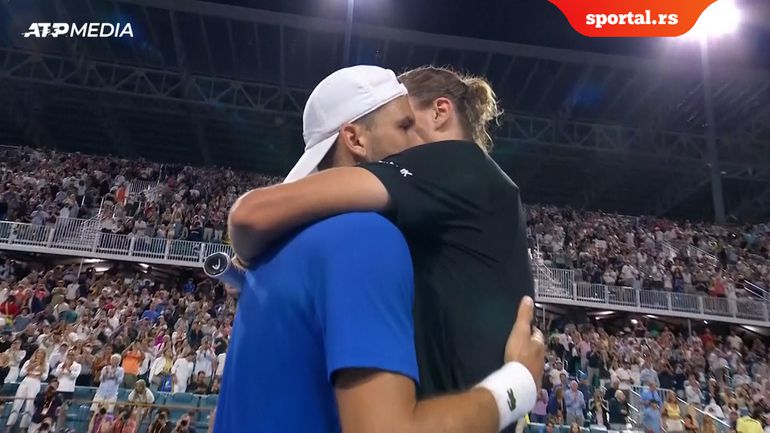 Šta radi ovaj čovek! Dimitrov počistio Zvereva u trci za finale