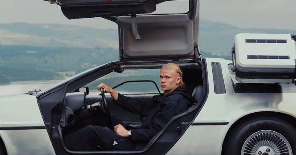 Norvežanin se ponovio! Erling Haland dodao retki Mercedes od pola miliona evra svojoj kolekciji automobila vrednoj 10 miliona