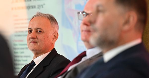 Ministar Gajić ističe: Uloga klubova je primarna i u radu reprezentacije