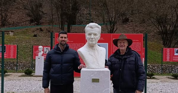 Novak Đoković sedmi put meditirao usred bosanskih piramida! /FOTO/