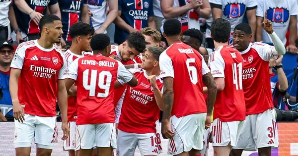 Arsenal produžio važan ugovor