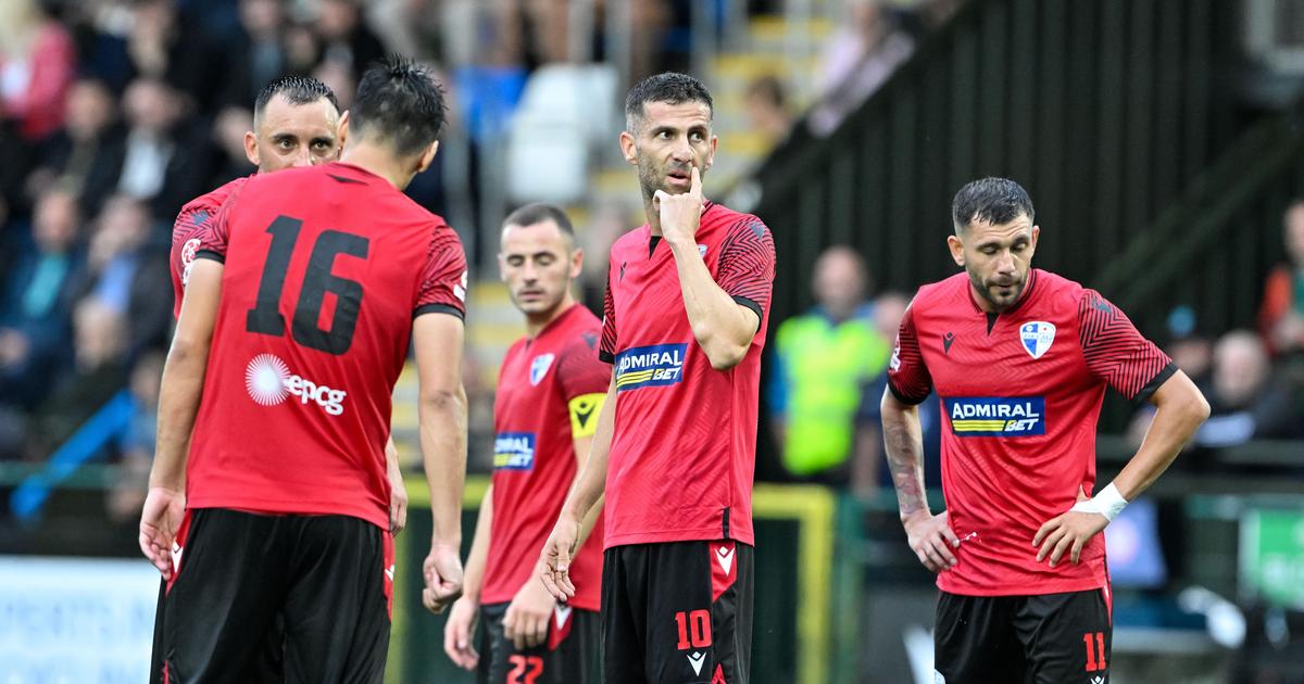 Fudbalski klub Dečić predstavio grb u bojama zastave Albanije | Sportal.rs