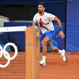 Novak iznenadio srpske sportiste u Olimpijskom selu /FOTO/