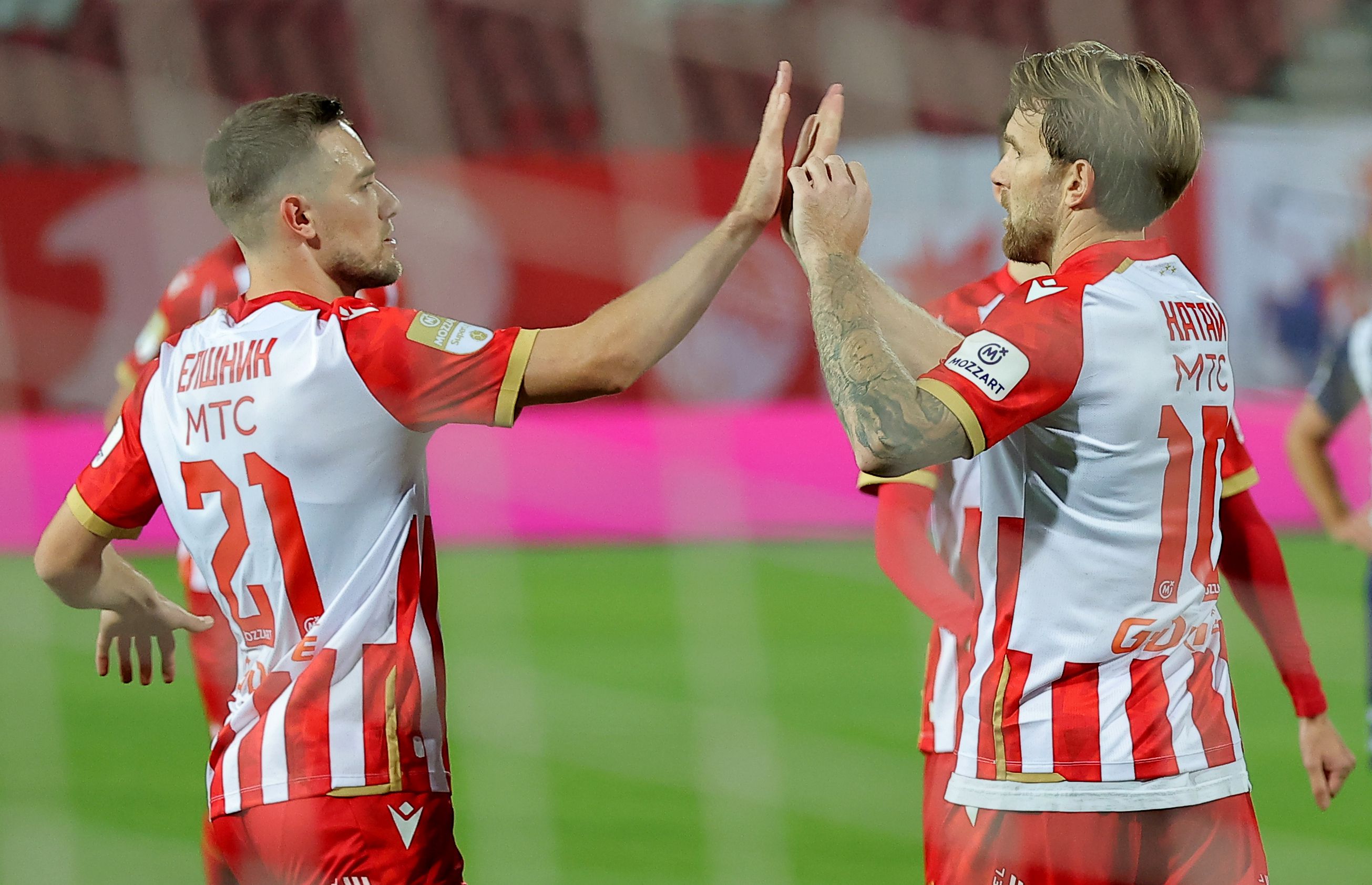 Timi Maks Elšnik i Aleksandar Katai slave gol na meču Tekstilac - Crvena zvezda