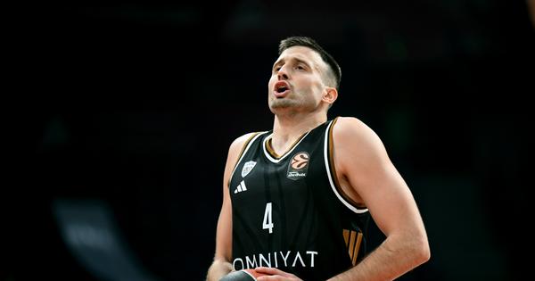 Avramović u dobrom raspoloženju najavio finale ABA lige, pa pitao novinare: Da li ste bili u Hramu Svetog Save?