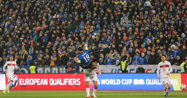 Utakmica u Prištini koja život znači /GALERIJA/