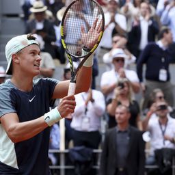 Hteo je da "postane" Federer, prve lekcije dobio od Đokovića, a sada želi da bude prvi reket sveta