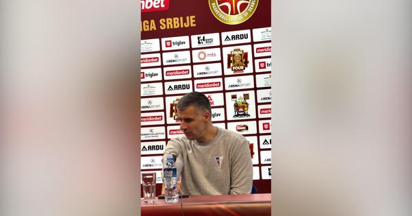 Vlade Jovanović posvetio trofej Dušku Vujoševiću i preminulom kumu: Moram malo da zloupotrebim ovo...