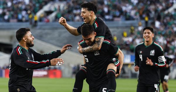 Umalo opšta tuča pred meč sa Srbijom! Meksiko pobedio Australiju, “Sombrerosima” poništen gol pa nastao haos na terenu!