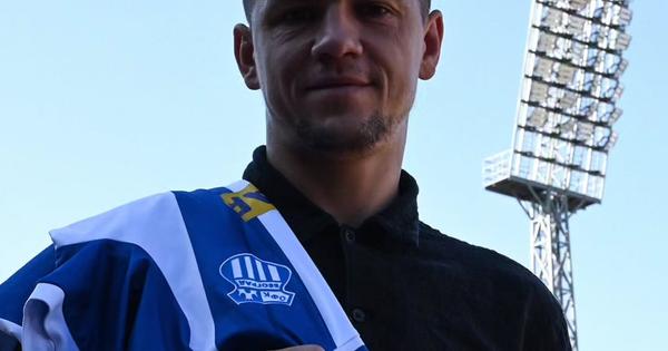 Bomba na Karaburmi: Pre 12 godina igrao na Mundijalu, sada potpisao za OFK Beograd! /FOTO/
