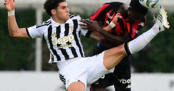 Juventus može bez Vlahovića, Vasilije Adžić režirao pobedu nad Nicom! /VIDEO/