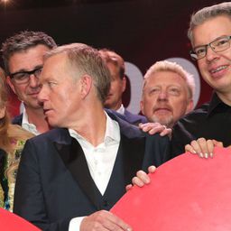 Boris Becker beperelte a világbajnok futballista feleségét