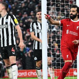 Mohamed Szalah két góllal és egy gólpasszal javította a kihagyott tizenegyesét