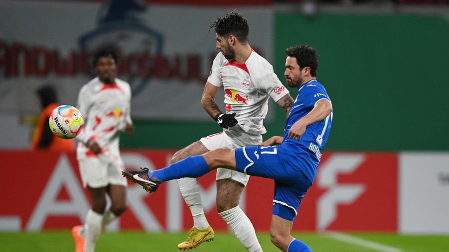 Szoboszlai Dominik és társai sikerrel vették az akadályt a Német Kupa nyolcaddöntőjében, és a Hoffenheim elleni 3–1-es sikerrel már a legjobb nyolc között járnak.