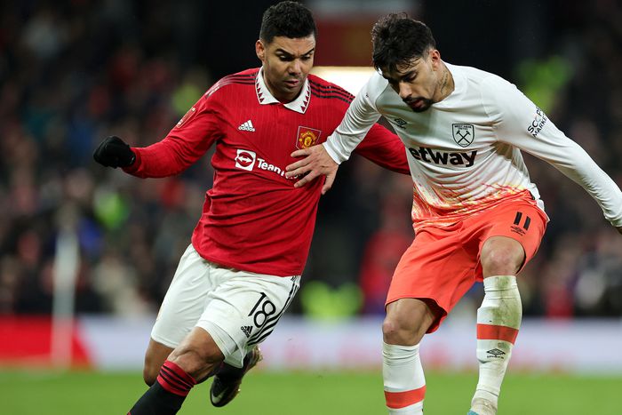 Casemiro gólját még nem adták meg, de így is fordított az MU