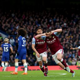 John McGinn (7) gólja után már nem volt visszaút a Chelsea-nek