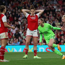 Óriási hiba a végén, a Wolfsburg lesz a Barca ellenfele a BL-döntőben – videóval