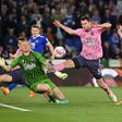 Négy gól és egy kihagyott tizenegyes a Premier League kiesési rangadóján
