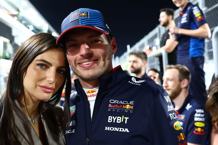 Max Verstappen gyermeke születése miatt nem utazott el Miamiba
