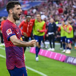 Videón, ahogy Szoboszlai megérkezik Liverpoolba