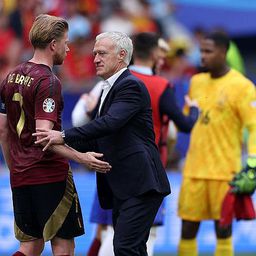 Deschamps stabil játékról, Tedesco szerencsétlen pillanatokról beszélt a francia–belga után