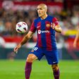 Visszatért a Barcelonához a tapasztalt spanyol középpályás