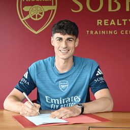 Az Arsenal leigazolta a Chelsea kapusát