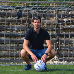 A futball mindenkié: elvégezte az edzői tanfolyamot az első siket hallgató
