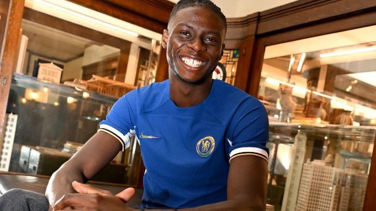 Lesley Ugockukwu hét plusz egy évre írt alá a Chelsea-hez (Fotó: chelseafc.com)