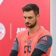 Szörnyű tragédia: meghalt a Bayern München kapusának kisfia