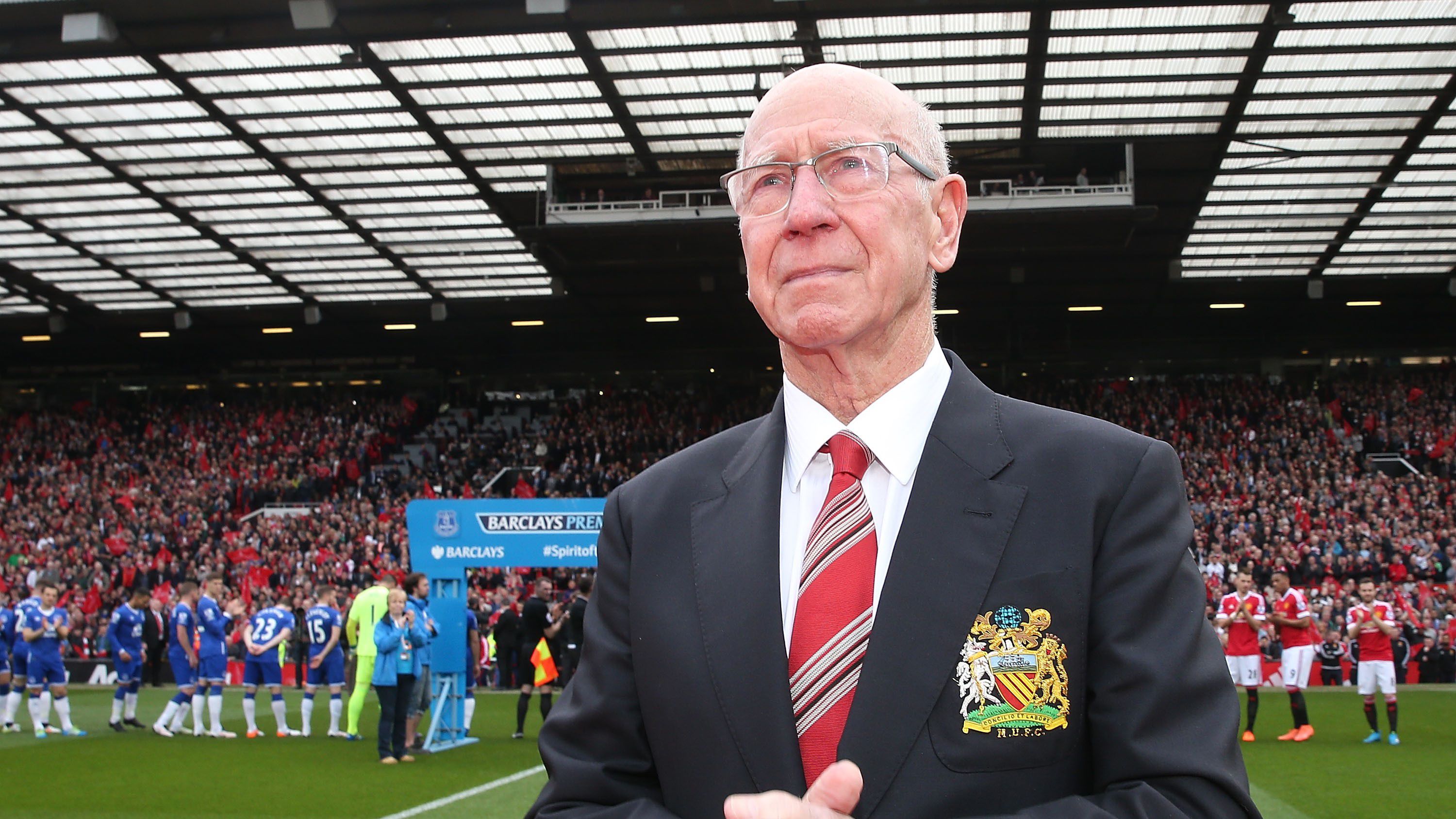 Sir Bobby Charlton október 21-én halt meg