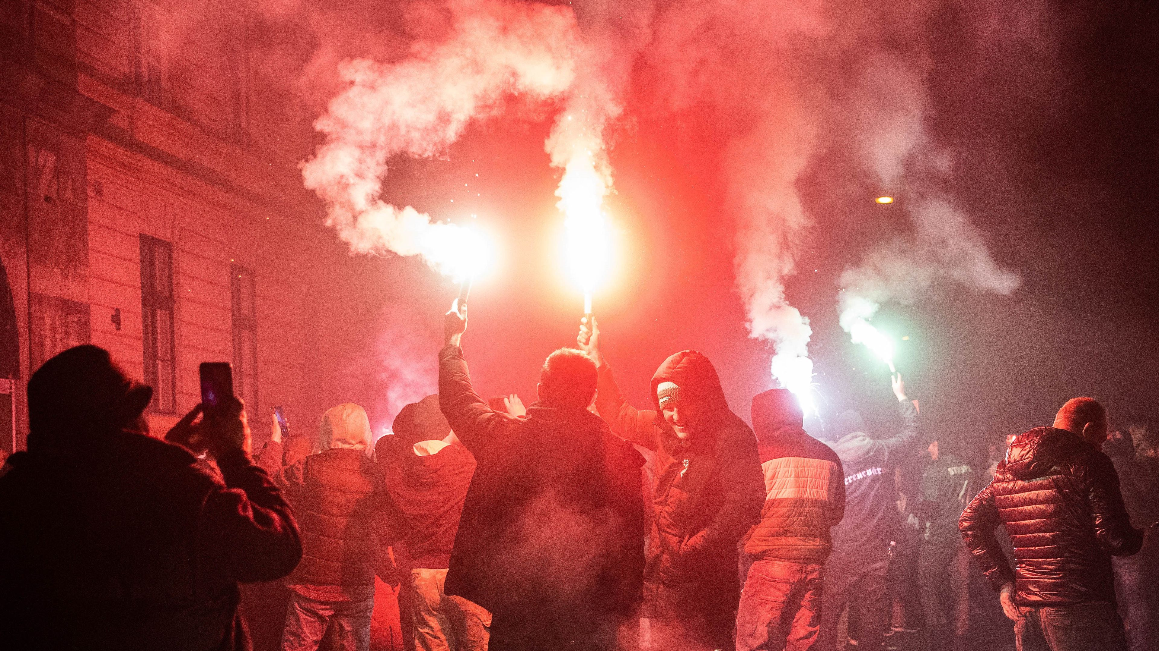 A Fradit és a Fehérvárt is megbüntette az MLSZ