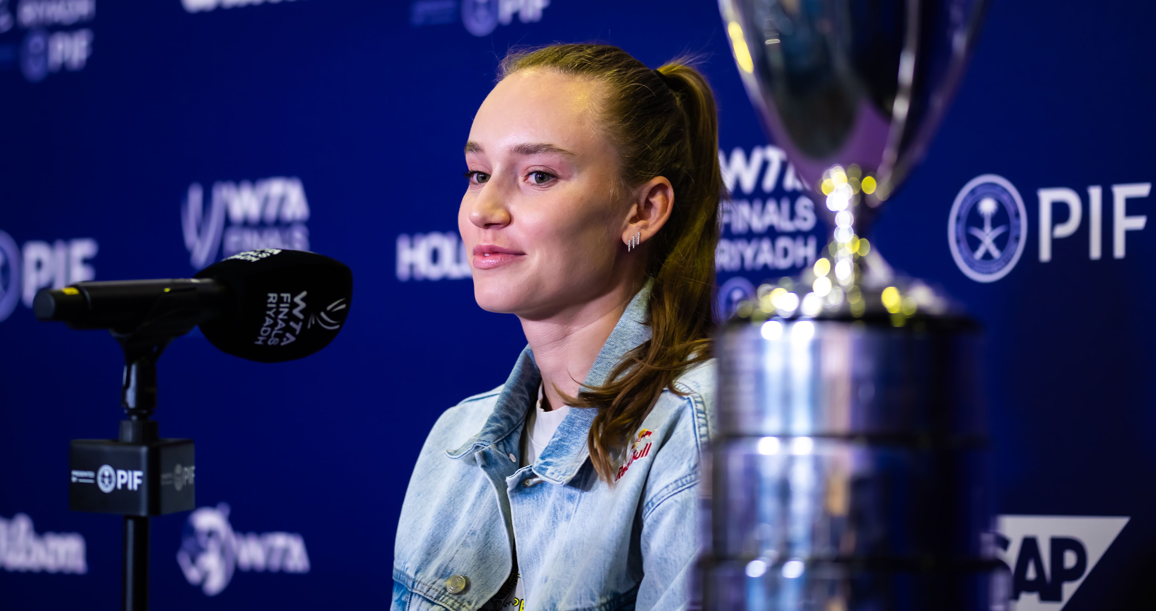 Korábbi wimbledoni győztes edzője lett Jelena Ribakinának